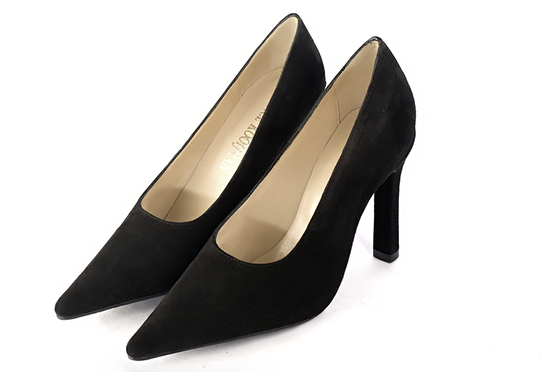 Matt black women's dress pumps, with a round neckline. Pointed toe. Very high slim heel. Front view - Florence KOOIJMAN